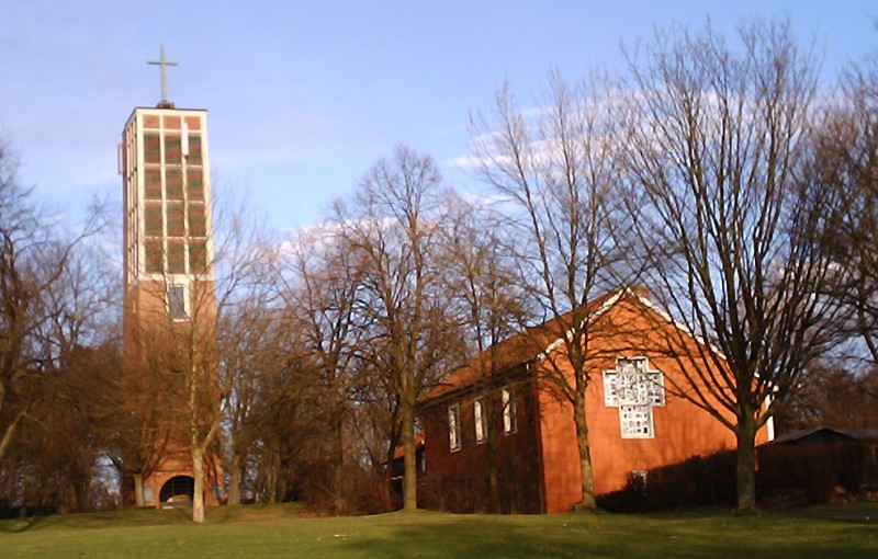Datei:Goettingen-Friedenskirche.jpg